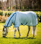 afrr70-cbe0-amigo-bug-rug-fly-sheet-azure-blue-grazing